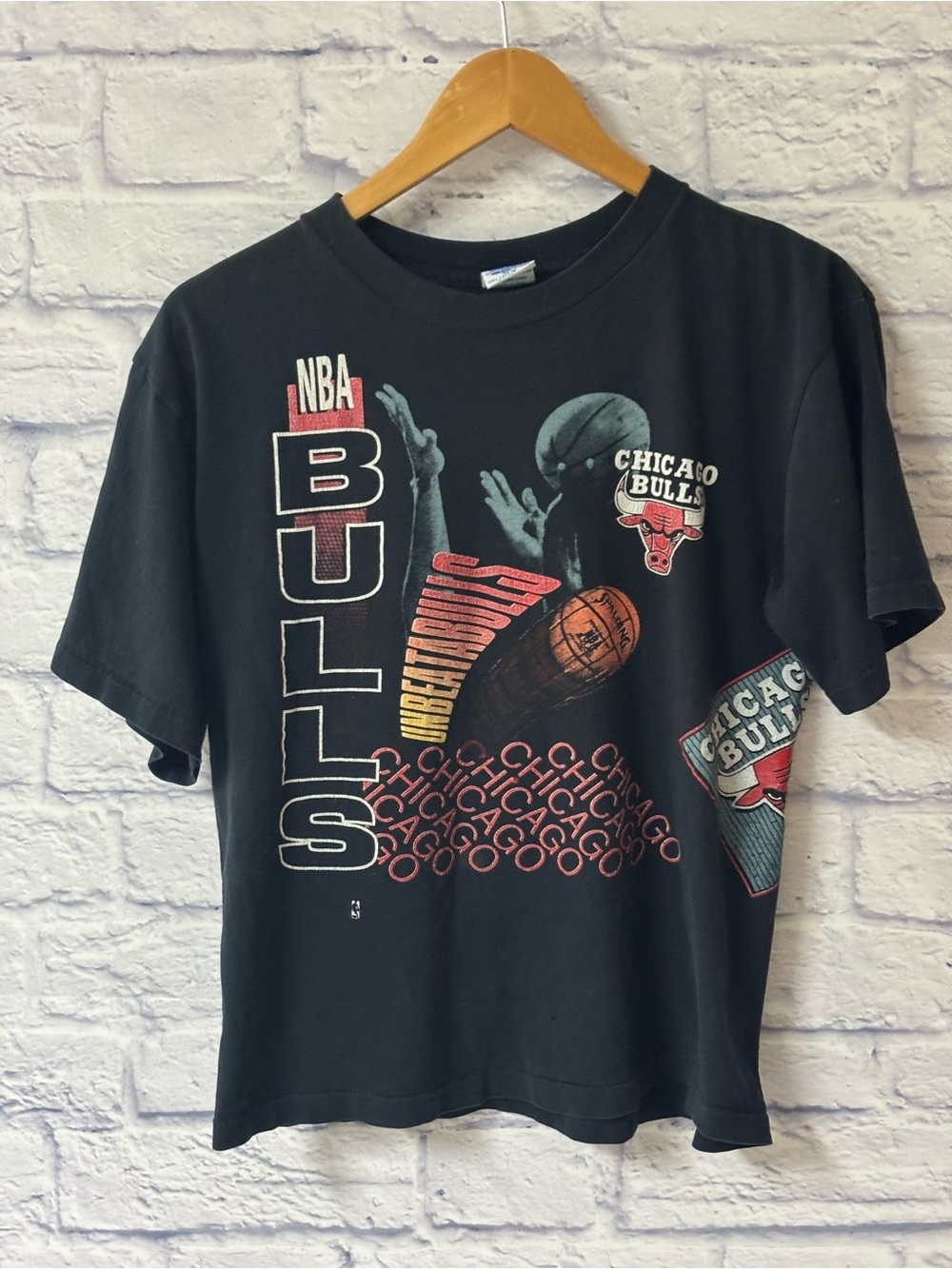 Chicago Bulls Vintage T-Shirt-Size 15-16 1991 Salem Sportswear Single Stich